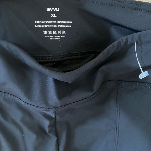 BVVU shorts black new XL - Picture 3 of 6